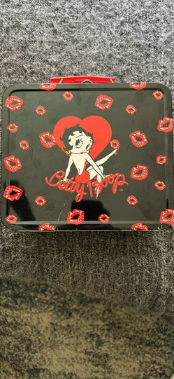2003 Betty Boop black & Red Metal Lunchbox