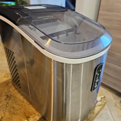 Portable Ice Maker ....works Great!