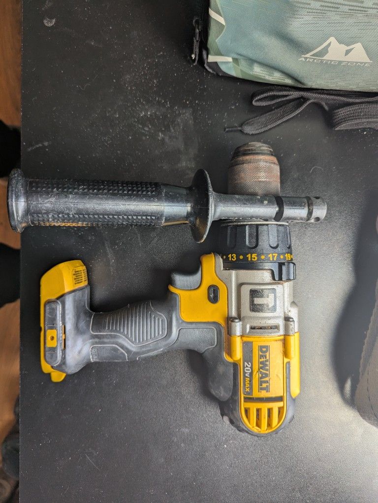 DeWalt Dcd985 20v Hammer Drill