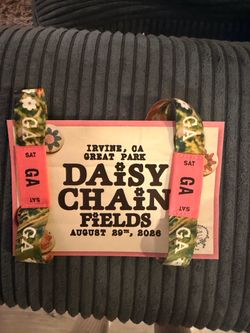 Daisy chain GA  x 2