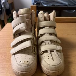 Nike Air Force 1 High ’07 SP x Billie Eilish “Mushroom” – Size US 10