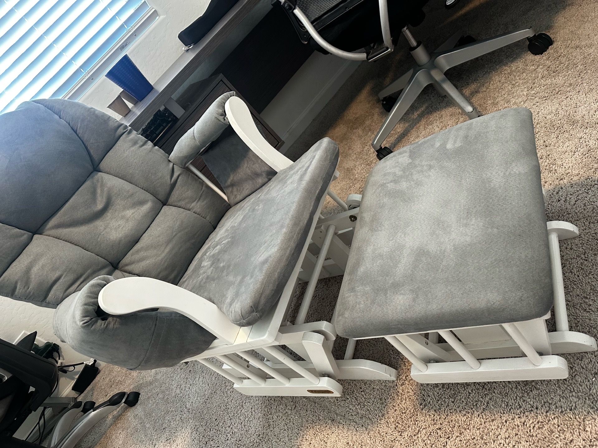 Glider with ottoman