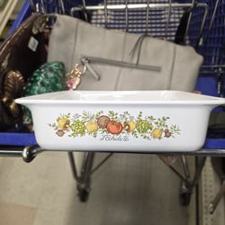 Corningware P-322. Rare.  8 X 8 X 2