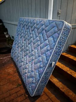 Full mattress