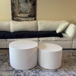 Round Nesting Coffee Table Set of 2