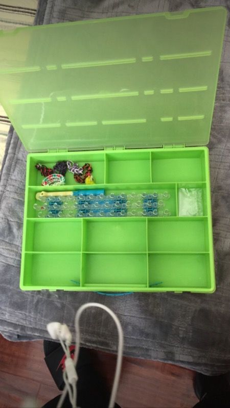 Rainbow loom set