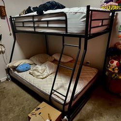 Sturdy Metal Frame Bunk Bed