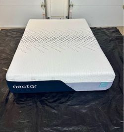 Nectar Premier Memory Foam Full Mattress