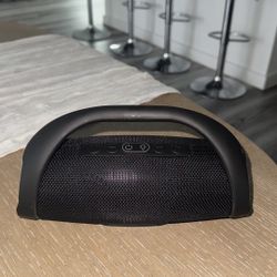 Merkury Bluetooth Speaker with Flashlight