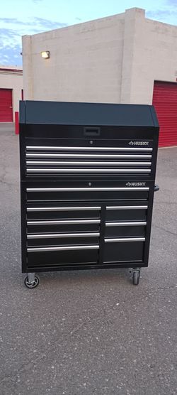 Husky tool box