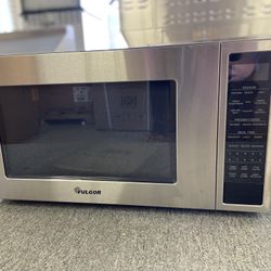 Microwave oven