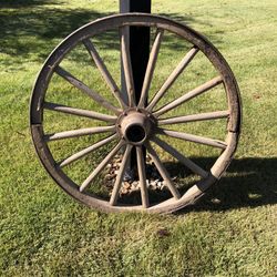 Antique Wagon Wheel
