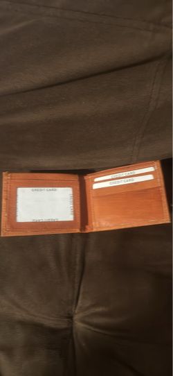 Brand New Men’s  B-Fold Brown  Leather Wallet 💳 🪪