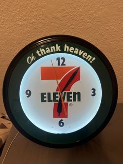 Vintage 7-Eleven Wall Clock