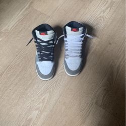 Air Jordan Retro 1s Size 7y