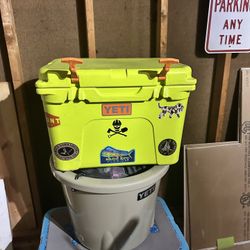 Yeti Tundra 35
