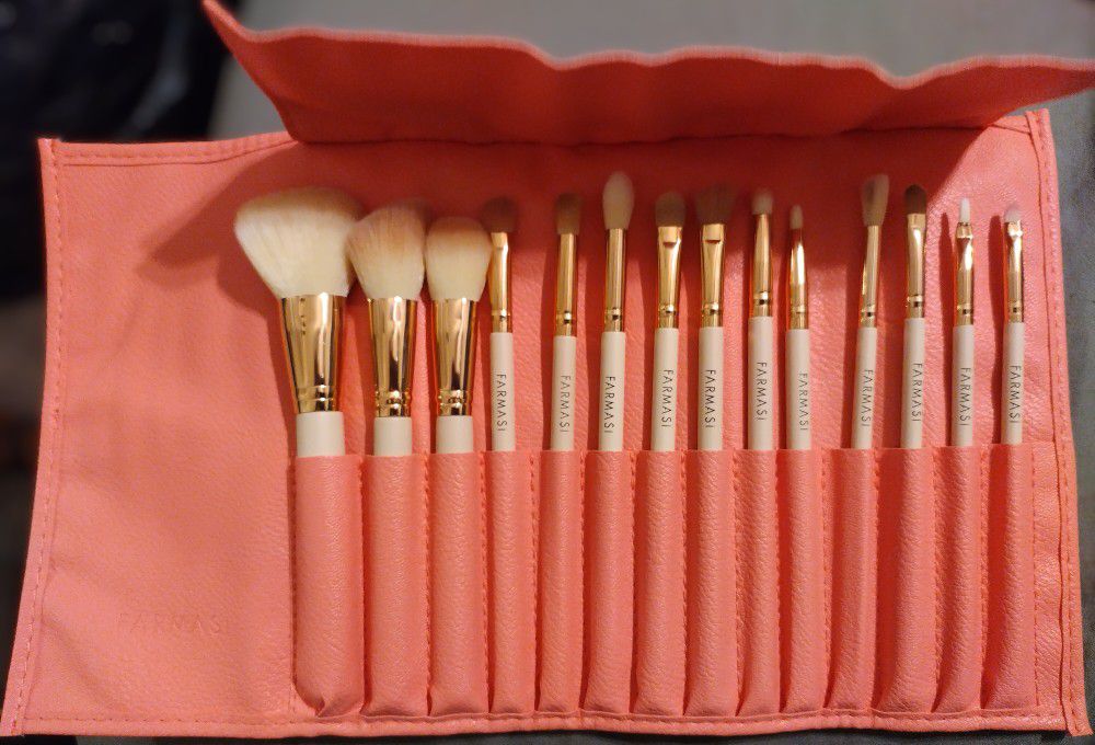 14pc Makeup Brush Set