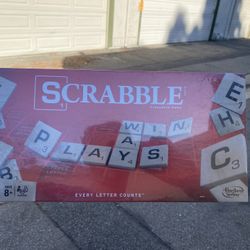 Scrabble (brand new)