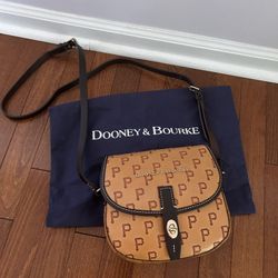 Dooney & Bourke Purse