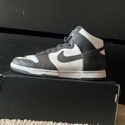 Nike Men’s Dunk High Retro Shoes 