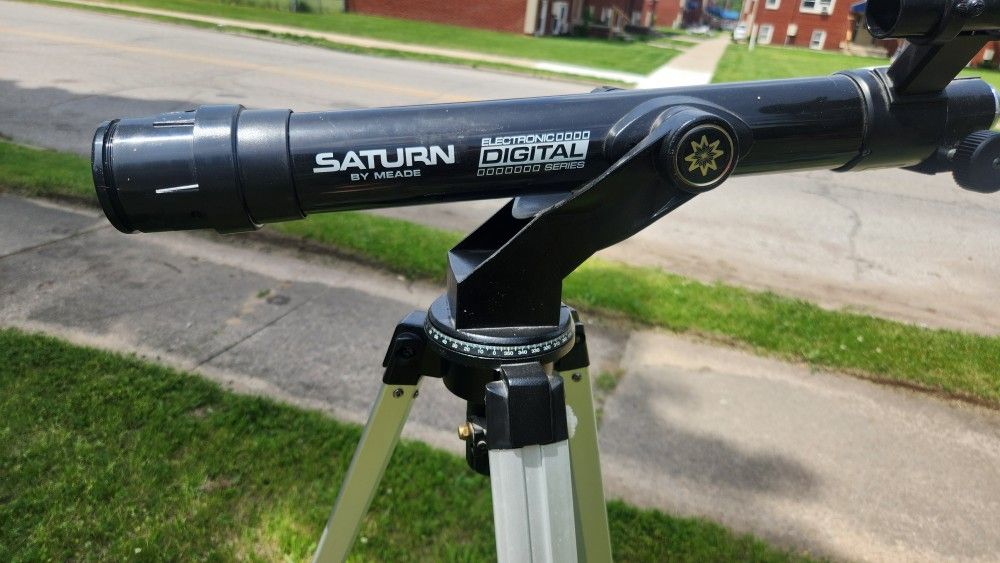 Meade SATURN 60 AZ TELESCOPE TRIPOD 