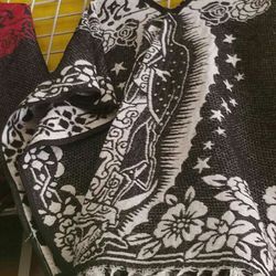 Hermoso Gabanes de La Virgen De Guadalupe Artesania Mexicana