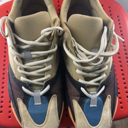 ADIDAS YEEZY 700 BOOST EMBER FLAME