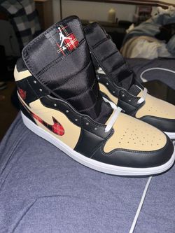 Jordan 1 Mid Tarton Swish