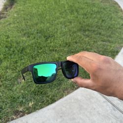 Mens Sunglasses No Side Shields