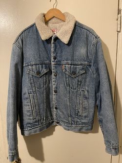 Vintage Levi’s Size 46 Sherpa Trucker Jacket Made In USA