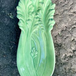 XL Green Celery Ceramic Mold Platter Dish Vintage 1970s