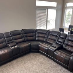 Brown Reclining Sectional With 2 Recliners. Brand New.