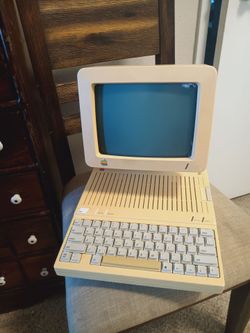 Collectable apple computer
