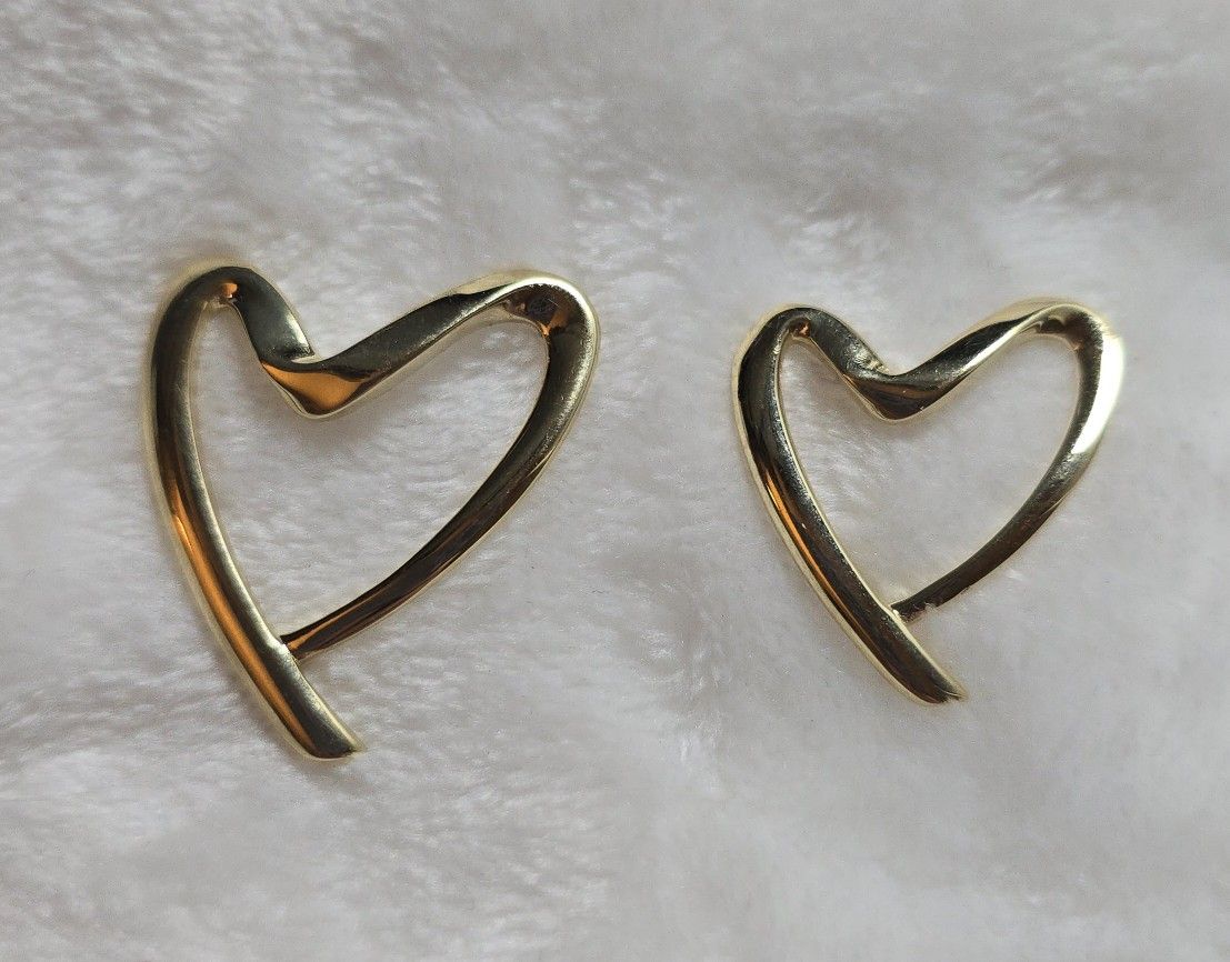 18k Gold Heart Pendat 💯% Real Gold