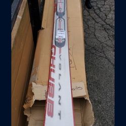 Volant V2 Chubbs New Snow Skies