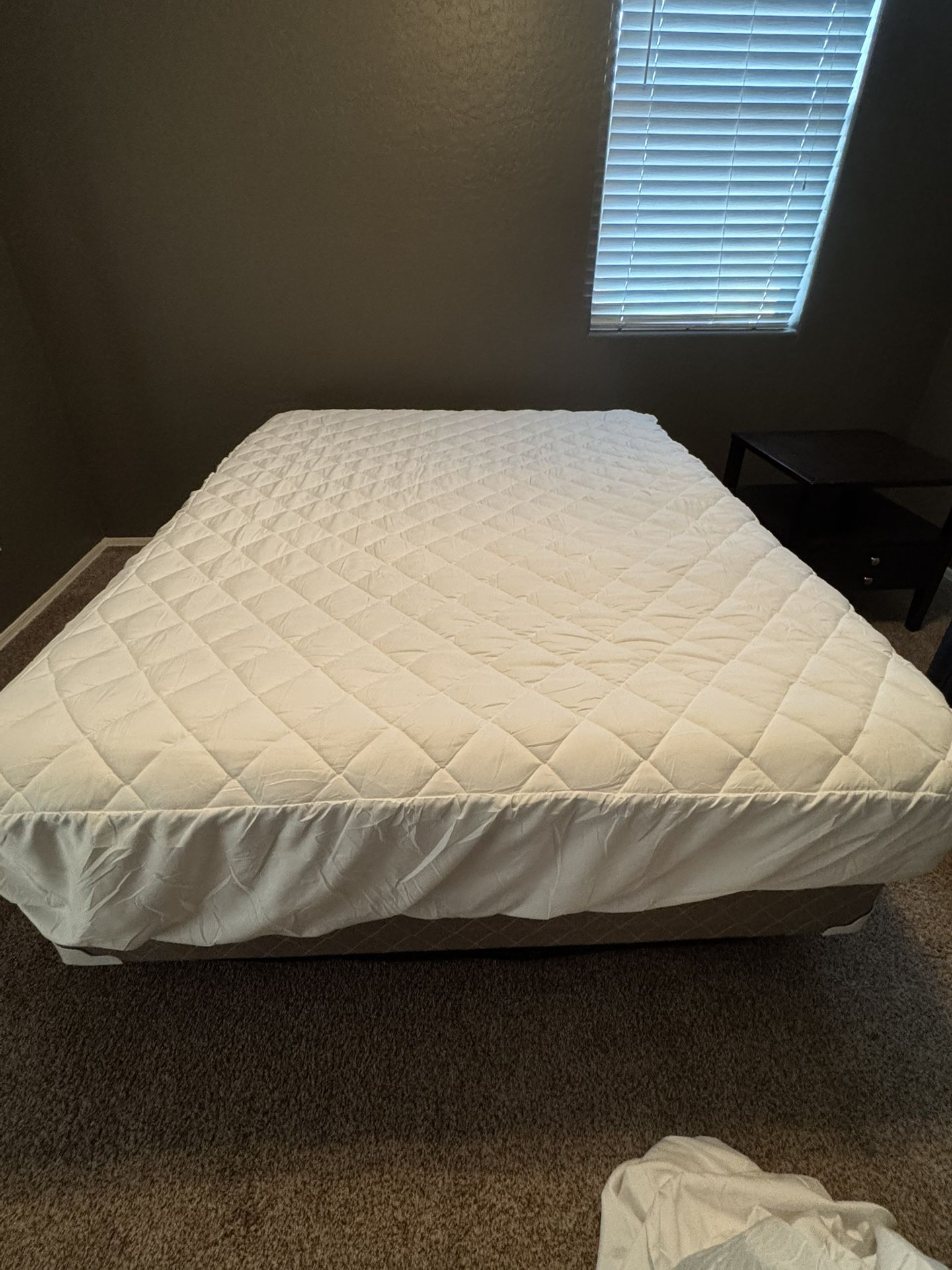 Queen Mattress And Box Spring