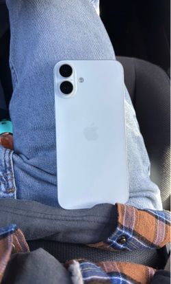 iPhone 16 plus unlocked