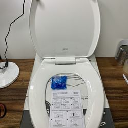 American Standard Cadet Toilet Seat 