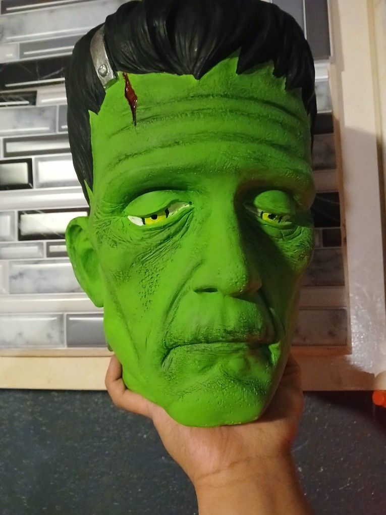 Frankenstein Statue