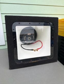 MTX Black Gold 12" Subwoofer in Ported Box