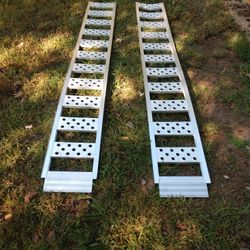 Aluminum Ramps Like New 