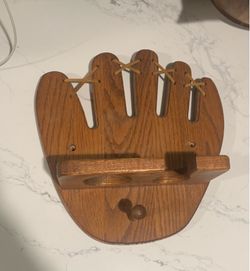 Wooden Glove Baseball Mitt Shaped Bat & Ball Holder Wall Mount Display