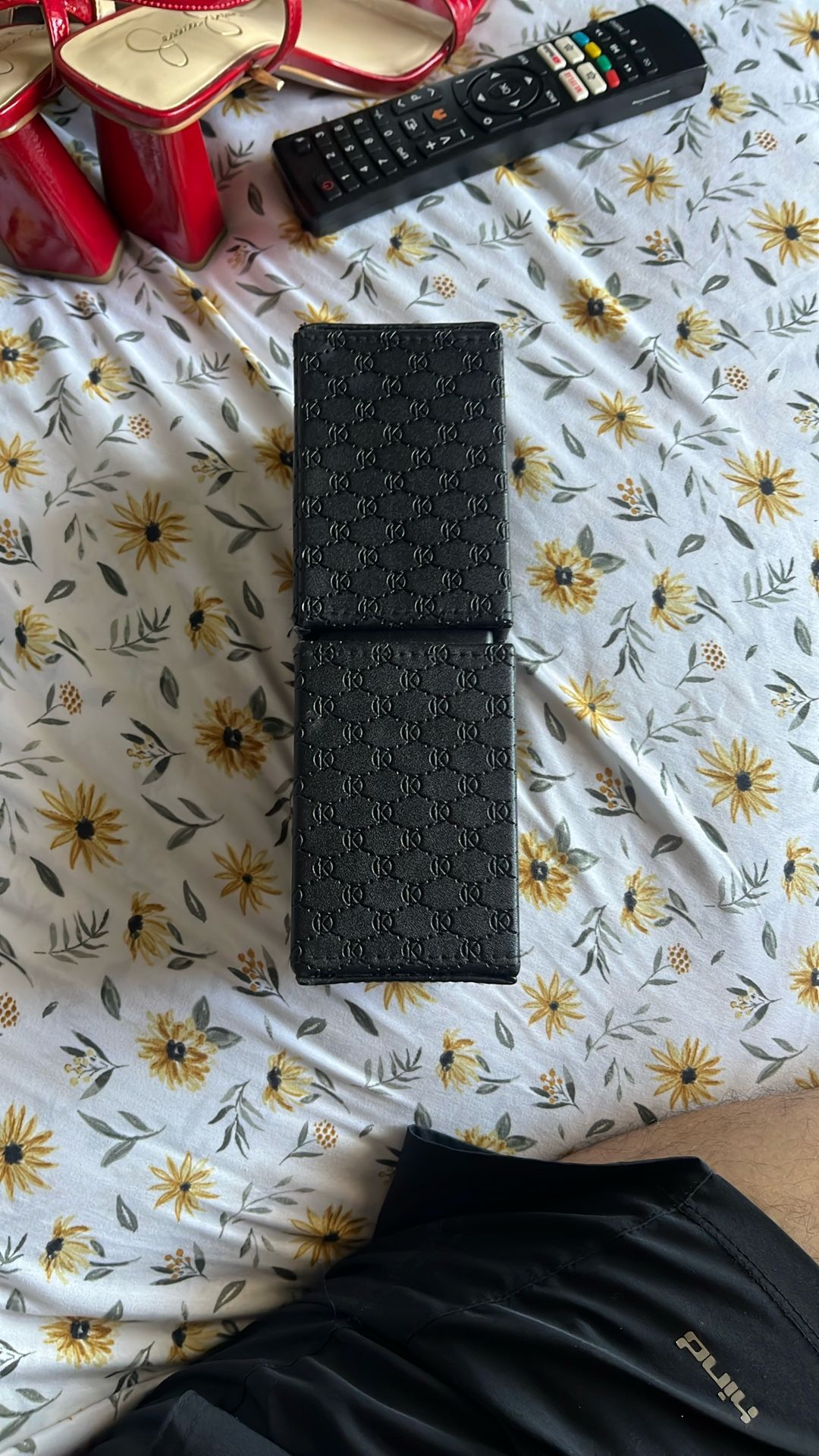 Black Makeup Brush Holder 