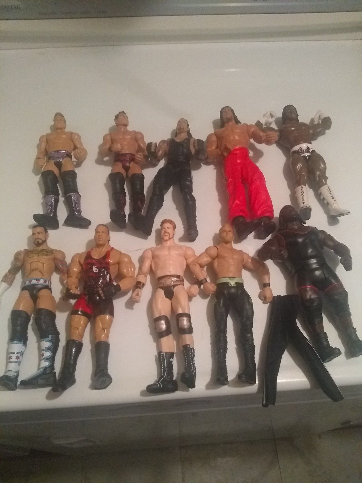 WWE ACTION FIGURES LOT OF 10