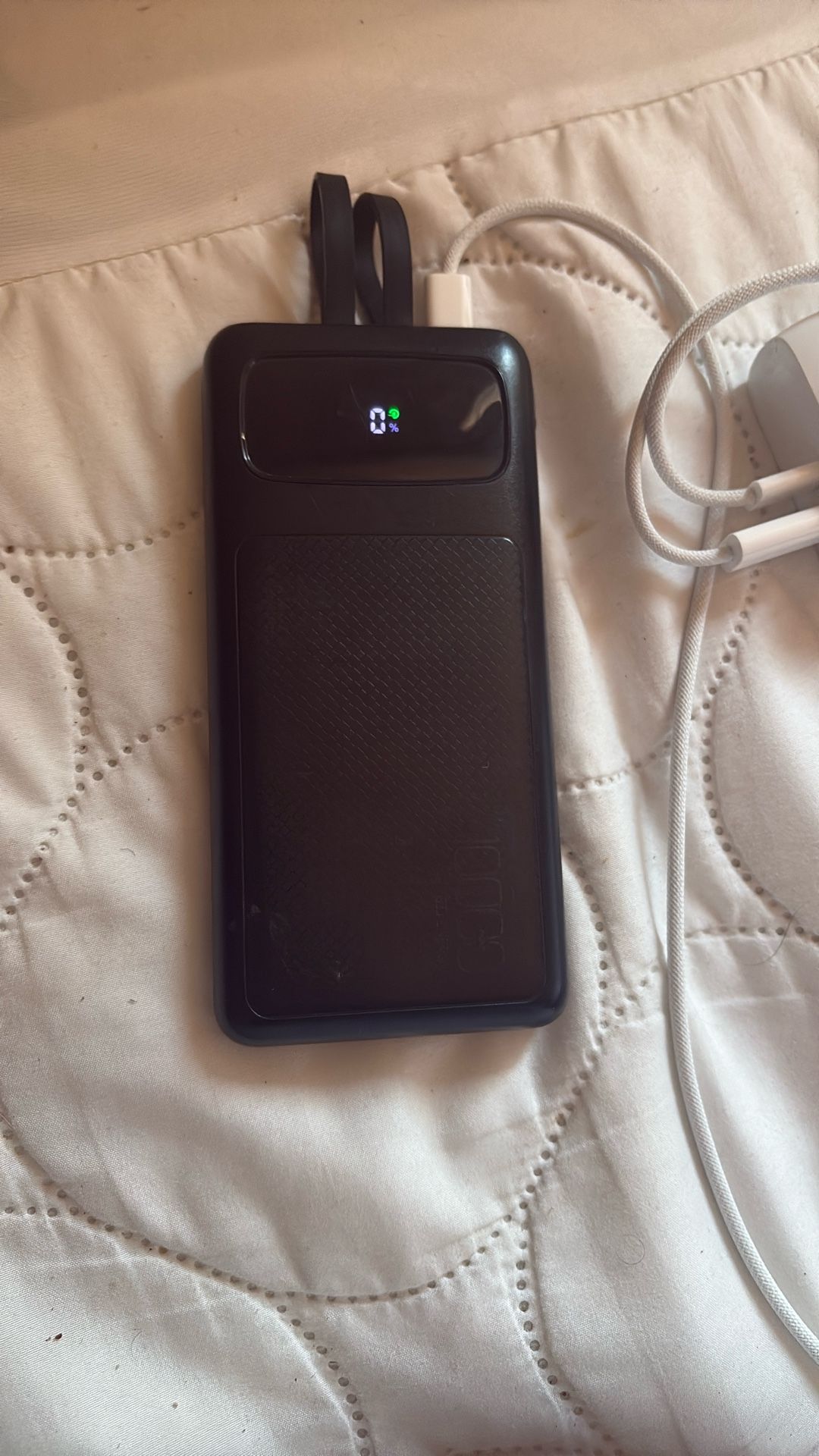 Bavin Pro Portable Charger Bank ‼️10000mAh‼️