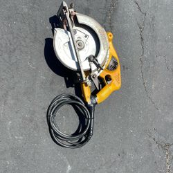 Dewalt 7 1/4 Inch Framing Saw Works Well
