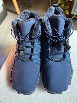 Hike footwear