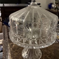 Glass Cake Stand With Dome Lid – Elegant Pedestal Display