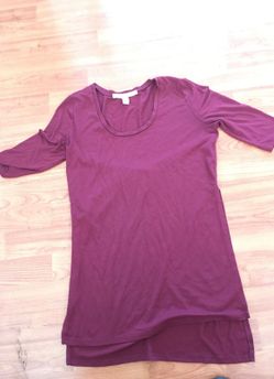 Half sleeve burgundy shirt
