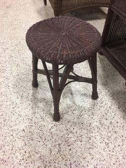 Wicker bench